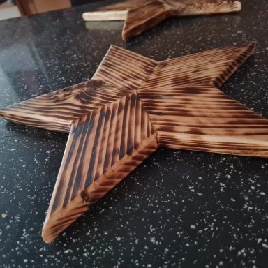 Pallet Wood Star - £15